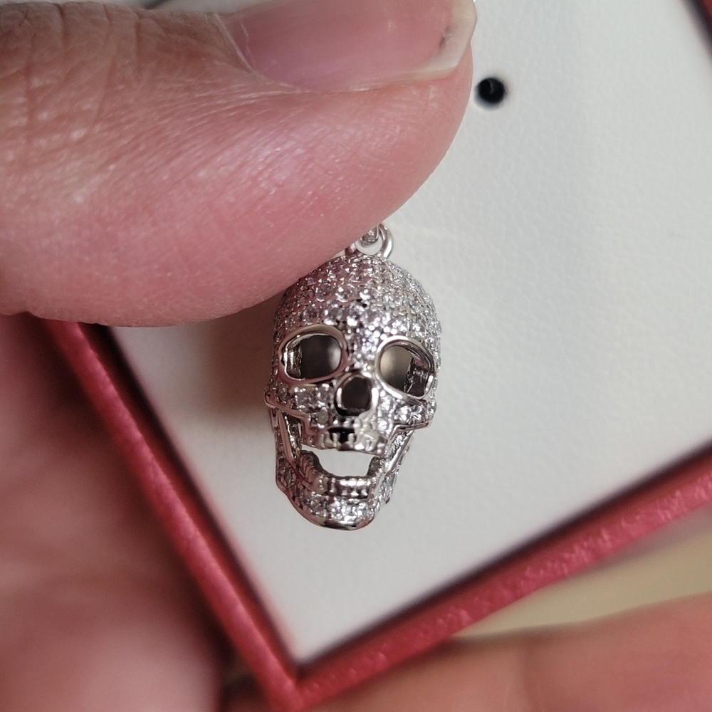 NEW Skull Bones Cubic Zirconia  Necklace in Sterling Silver - Picture 12 of 16